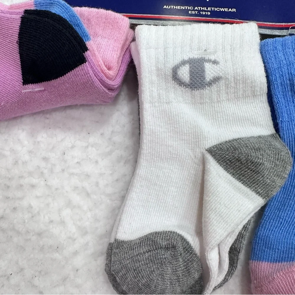Girl’s Champion Socks